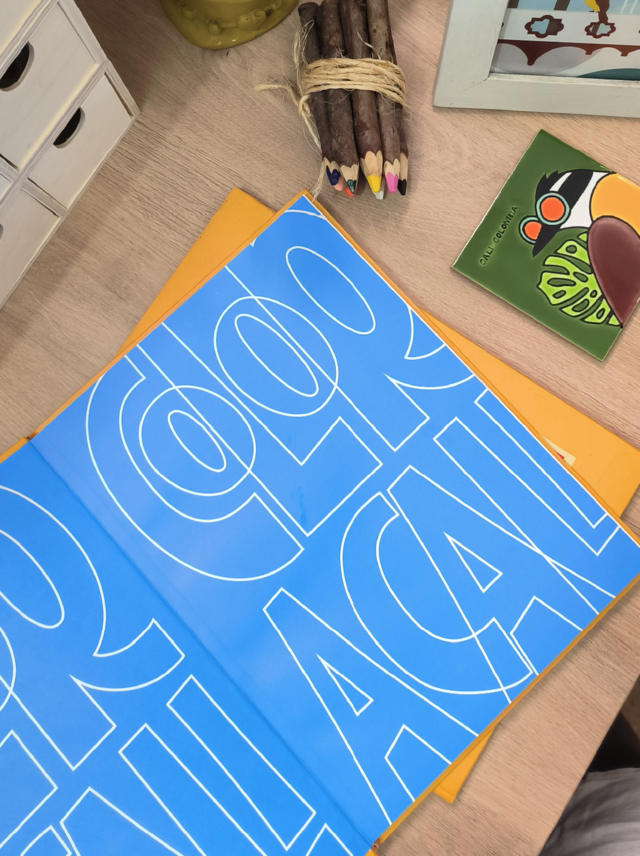 LIBRO PARA COLOREAR ¡COLOR A CALI!
