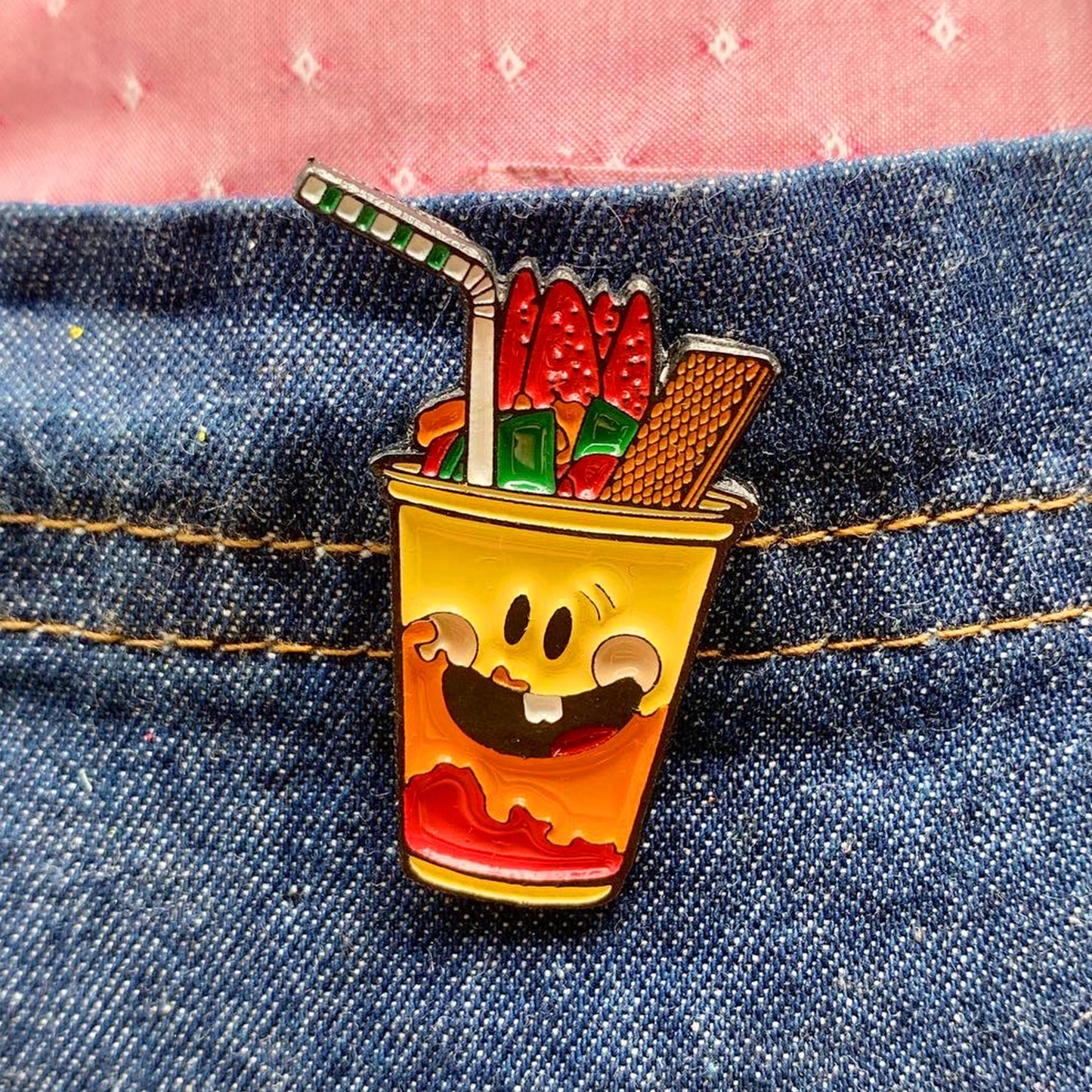 PIN METÁLICO COLOMBIANO