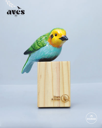 ESCULTURAS DE AVES COLOMBIANAS