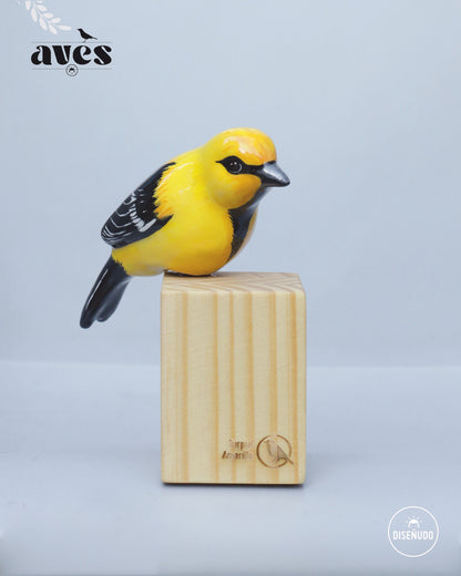 ESCULTURAS DE AVES COLOMBIANAS